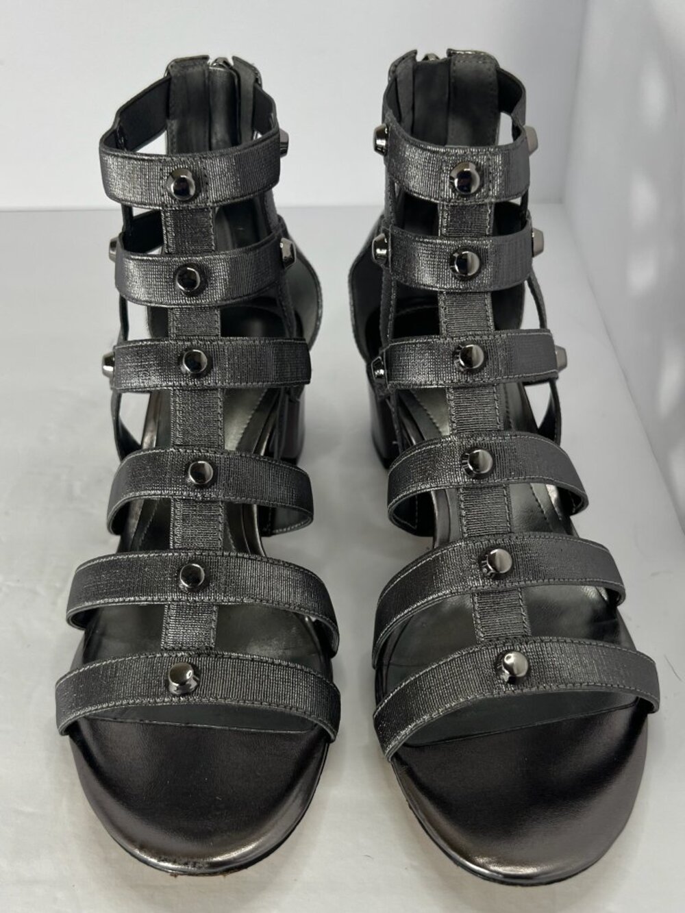Marc Fisher Julee Pewter Gunmetal Studded Gladiator Block Heel Sandals Size 7